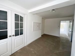 Reception Room- click for photo gallery